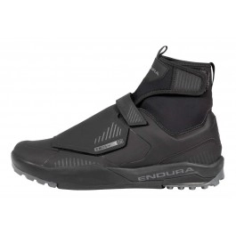 Chaussure imperméable plate...