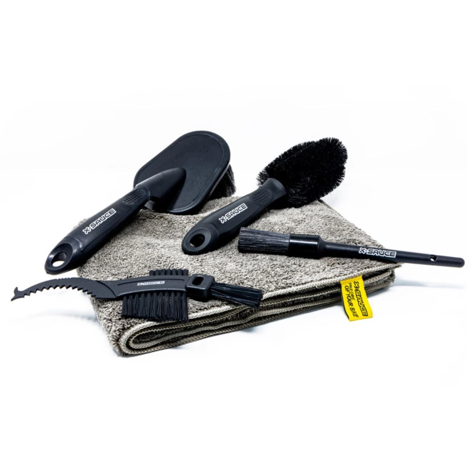 Set Cepillos X-Sauce (Bolsa Negra + 4 Cepillos+1 Pano)