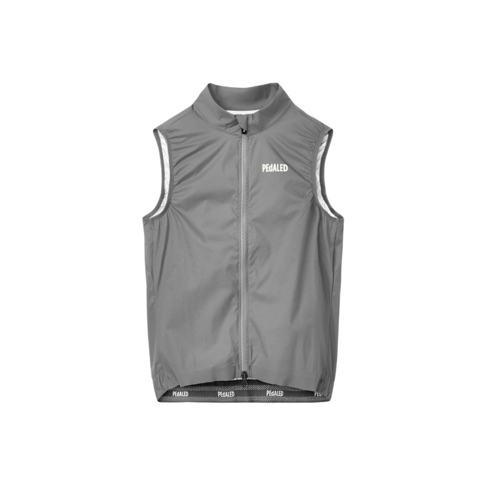 Wasserdichte Weste mit Pedalelement